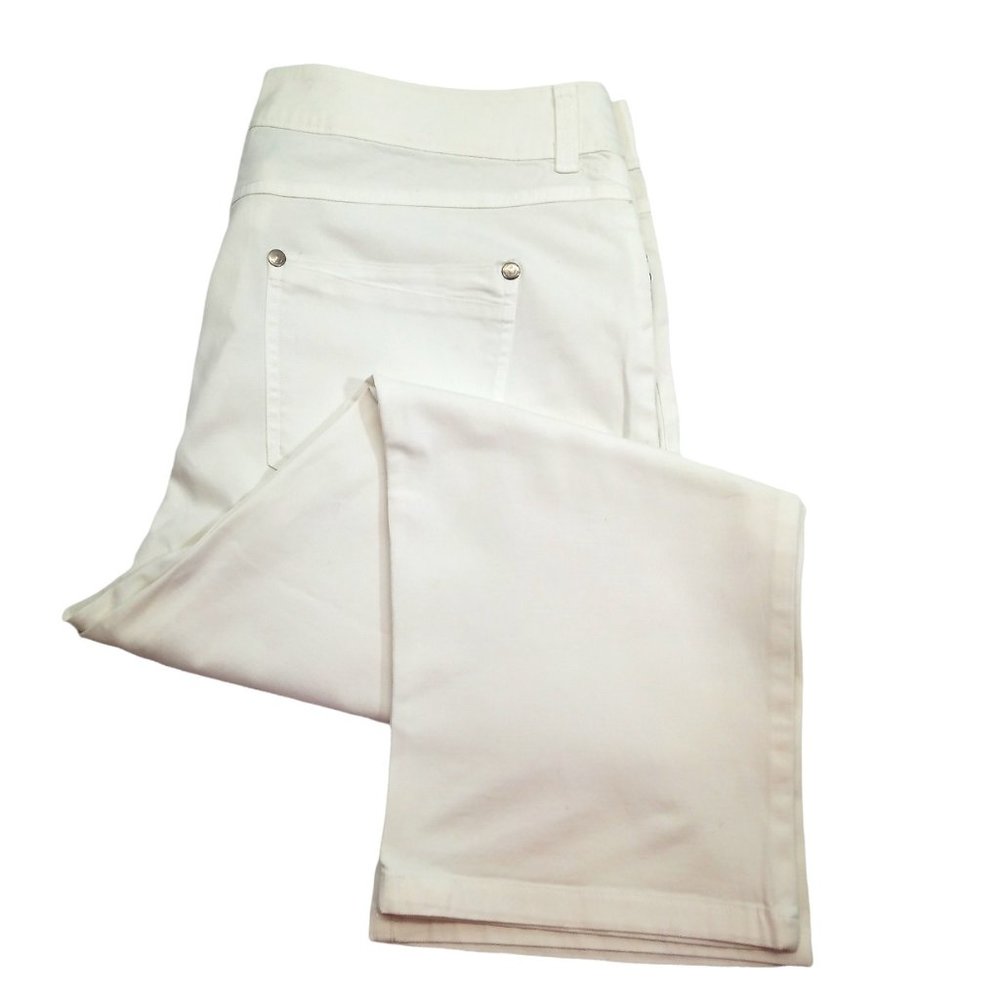 Company Collection White Capri's w/ Pocket Rivet Accents  Size: 14